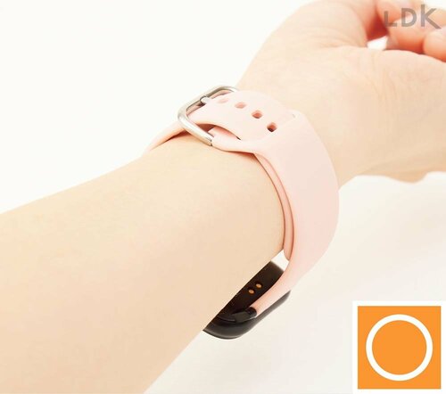 装着しやすさ:〇 スリコのスマホスタンドおすすめ イメージ