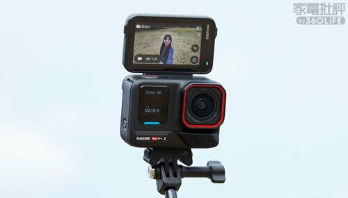 自撮りに頼れるフリップディスプレイ アクションカメラおすすめ イメージ