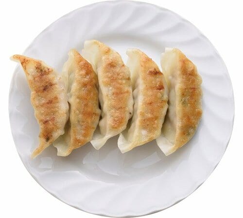 ［第1位］具材みっちり！ファミマの豚肉焼き餃子 イメージ