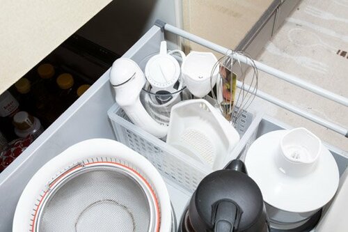 シンク下のカオスは間仕切り&縦置きで解決 イメージ3