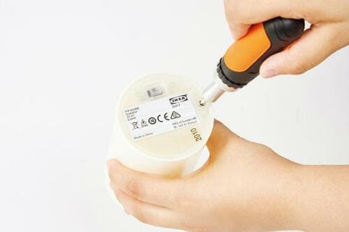 3本セットで高低差を出せる！IKEA「LEDブロックキャンドル」 イメージ4