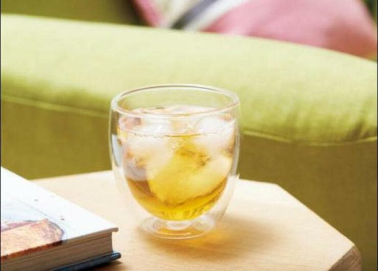 結露でビッチョリしない！温冷で使える“ボダムの二重底グラス”の実力は？｜テストする女性誌『LDK』が試しました