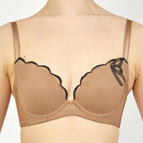 夏のブラジャーおすすめ ブラデリスニューヨーク ブラデリス スムーズモールドカップブラ25S1 イメージ2