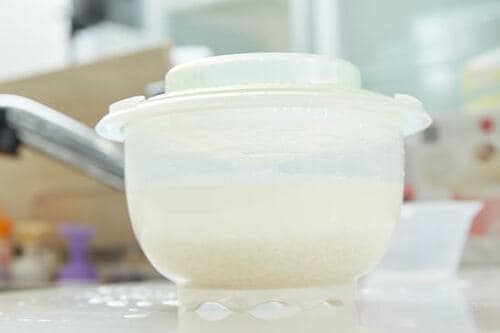 10位: パール金属「電子レンジグルメご飯炊き 0.5~1合用」 料理家が選ぶ電子レンジ炊飯器おすすめ イメージ