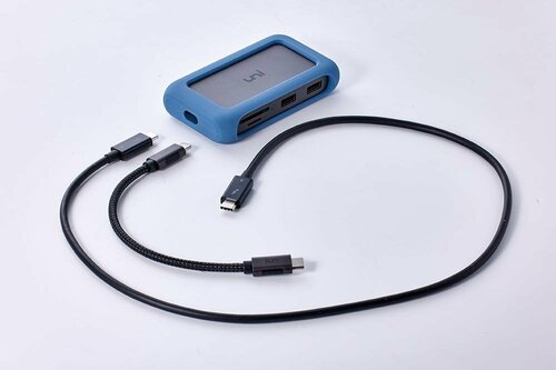機器に応じてケーブルが選べる イメージ