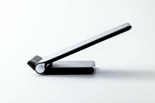 角度調節のたびに異音が出る