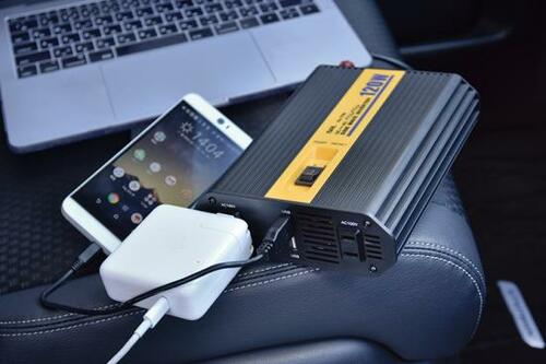 車内での電化製品は コレ一台でOK！ イメージ4