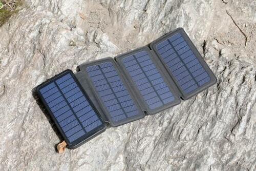 災害の備えやアウトドアに最適高い充電力のソーラーバッテリー イメージ