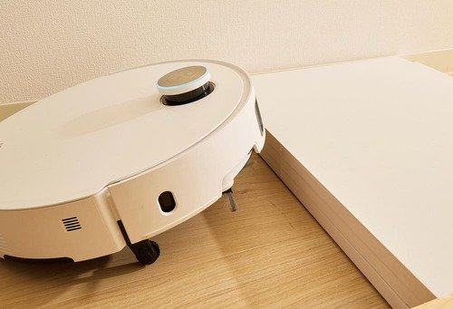 【段差】5cmの段差を一気に上がり、合計で6cmの段差を乗り越えられます ハイエンドのロボット掃除機おすすめ イメージ