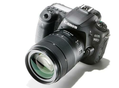 キヤノンの最高画質の新製品「EOS 90D」