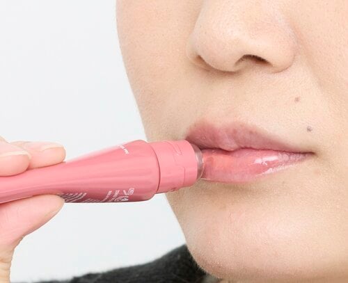 使用感:キレイに仕上げるまでに手間がかかる リップエッセンスおすすめ イメージ