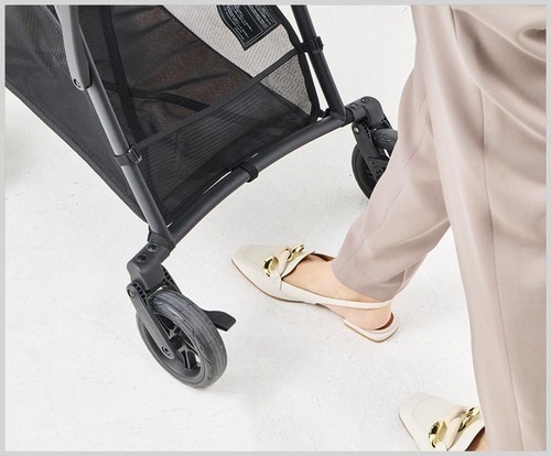 足がぶつかりにくい B型ベビーカーおすすめ イメージ