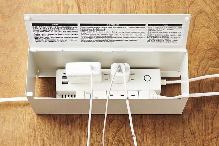 「え、生活感エグくない？」って思われてるかも。無印の充電コード隠しでスッキリ｜Amazonプライムデー