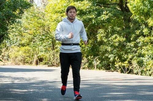 ランニング中の持ち物は“ランニングポーチ”に収納! ランニングポーチおすすめ イメージ
