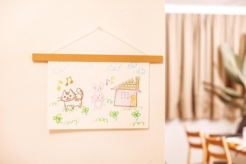 絵を飾ったり、スケジュールやメモを挟んだりするのに便利 無印良品のおすすめおすすめ イメージ