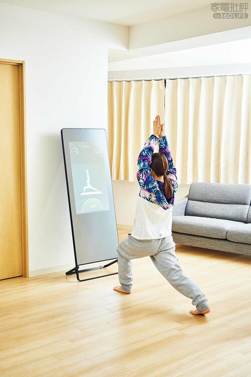 姿見が家トレの先生に! モチベを常に保ってくれる スマートミラーおすすめ イメージ