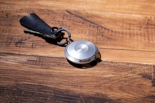 アクセサリー風の実用品！ MiLLiSECOND「ファイバーメタルメジャー」 イメージ