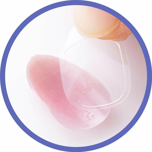 シールがピッタリ密着! ネイルチップ用接着アイテムおすすめ イメージ