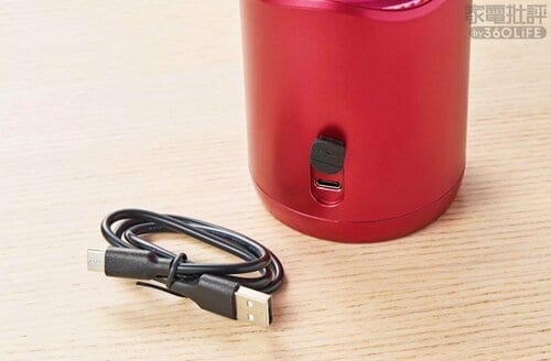 どこでも使えるコードレス仕様 ボトルブレンダーおすすめ イメージ