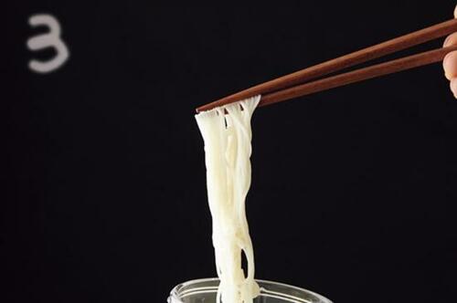 2位森井食品 もり井伝承手延三輪談山はなめらかな舌触りの細麺