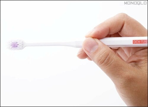 【磨きやすさ】鉛筆を持つように握ると動かしやすい 極細毛歯ブラシおすすめ イメージ2