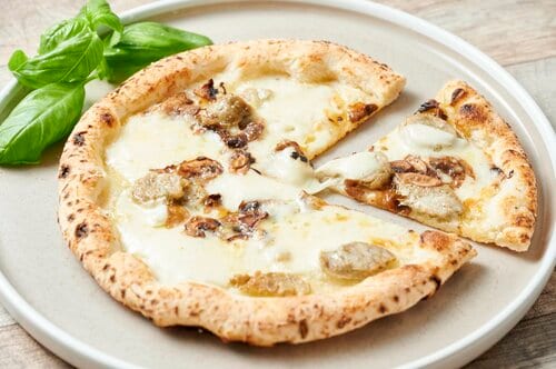 塩味が効いたサルシッチャのパンチが効いている！ 【2024年】ベイシアプレミアム（冷凍食品）のおすすめランキング8選。 買って間違いのない逸品をプロとセレクトおすすめ イメージ