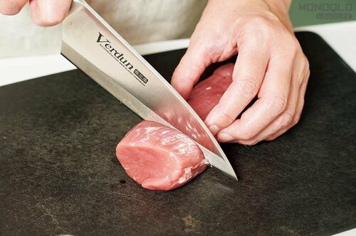 肉や野菜を切るときにも大活躍！ 包丁おすすめ イメージ