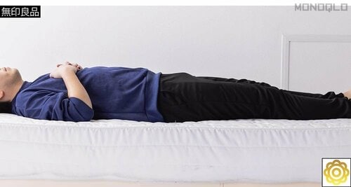 腰が沈み込まないので睡眠中の負担が少ない 【至高のリラックスタイムに】テストでベストバイになったおすすめ睡眠グッズ5選(MONOQLO)おすすめ イメージ