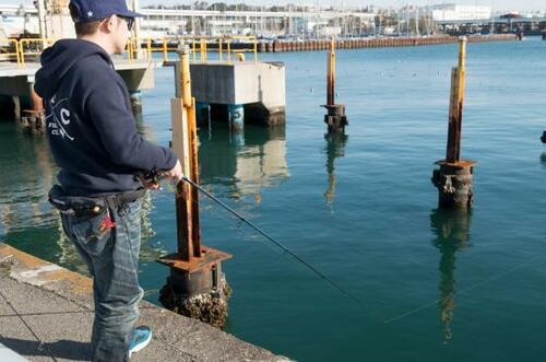 持ち運びに便利で万能なコンパクトロッドとは? コンパクトロッドおすすめ イメージ
