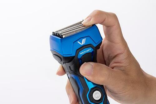 4位: タフに使えるミルスペック準拠【マクセルイズミ IZF-V759】