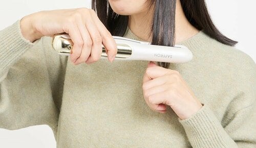 高温ならワンストロークで整い熱・摩擦ダメージも少ない コードレスヘアアイロンおすすめ イメージ