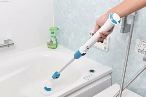 かがまず浴槽をピカピカに天井や壁にも使える万能ブラシ イメージ