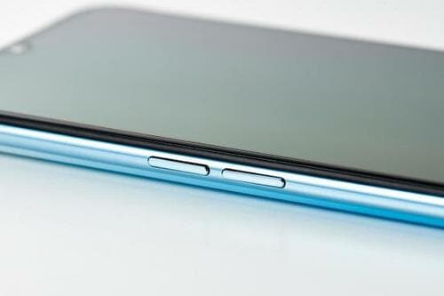 おサイフ・防水完備の日本仕様 オッポ「Reno3 A」 イメージ3