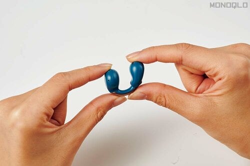 圧迫感がなく、ボタン操作がしやすい イヤーカフ型イヤホンおすすめ イメージ