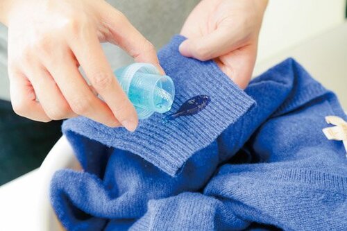 セーターは「丁寧」に「ゆったり」と洗う