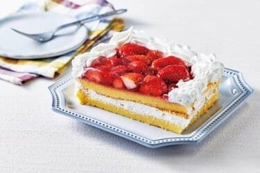 最新コストコ 進化したいちごケーキは買い 最新デリ上位のおすすめは Ldk が料理家と比較 360life サンロクマル