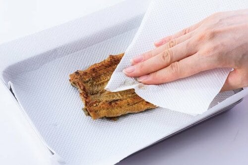 うなぎの表面を思い切って洗い流す! うなぎおすすめ イメージ2
