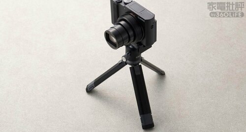 打ち上げ花火の撮影は三脚があると便利 LUMIX DC-TX3おすすめ イメージ