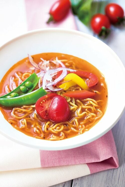 真っ赤だけど辛くないトマトのラーメン イメージ
