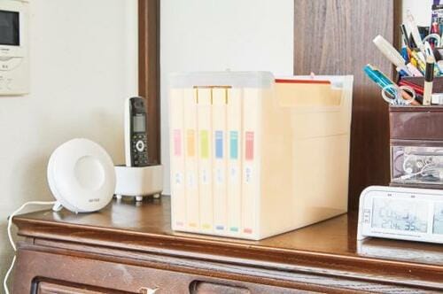 ポイント3：本棚にも収納可能な安定感 イメージ5