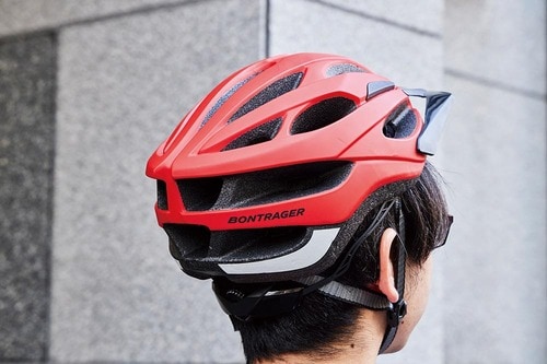 公道を走れるけどヘルメットは推奨！ イメージ