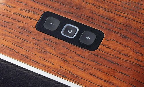 ボリューム表示がないので音量がわかりにくい アクティブスピーカーおすすめ イメージ