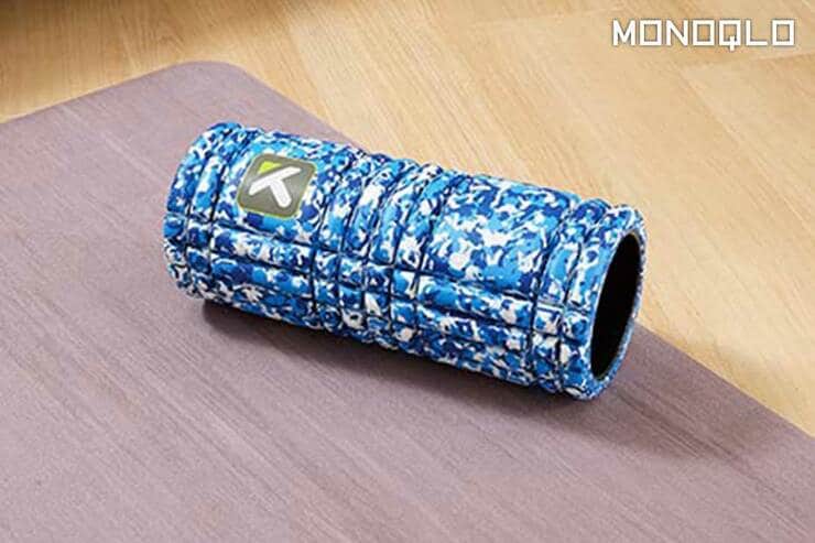 【プロの愛する道具】サッと使える! 心地よさと携帯性が抜群なフォームローラーとヨガマット(MONOQLO)