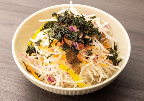 ポイント：サラダやおにぎりにも最適！ カルディおすすめ イメージ