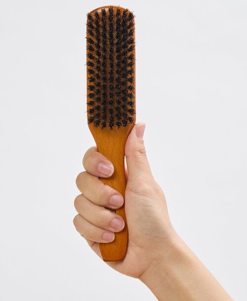 軽くて持ちやすい！ ヘアブラシおすすめ イメージ