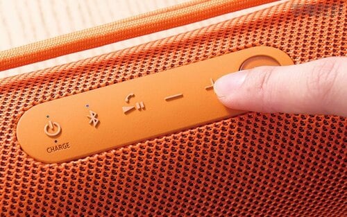 ジャンルを問わない万能選手。「ULT」で低音をブーストできるのも◎ Bluetoothスピーカーの実機検証(hands-on review)の写真おすすめ イメージ4