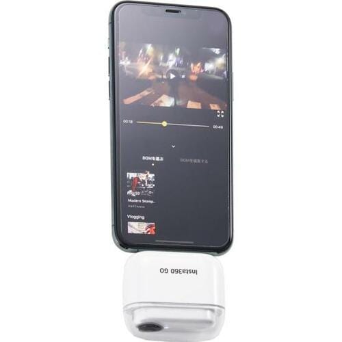 ポイント2：充電ケースを直挿しできる イメージ