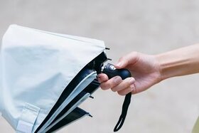 【日傘】LDKのテストで1位だった「自動開閉式日傘」が今、激安です！｜Amazonスマイルセール