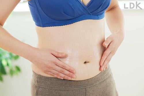 妊娠線クリームとは? いつから塗る? 妊娠線クリームおすすめ イメージ