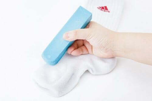 【その①】黒ずみも塗り込めばスルリ！使いやすいダイソーの石けん棒 イメージ3